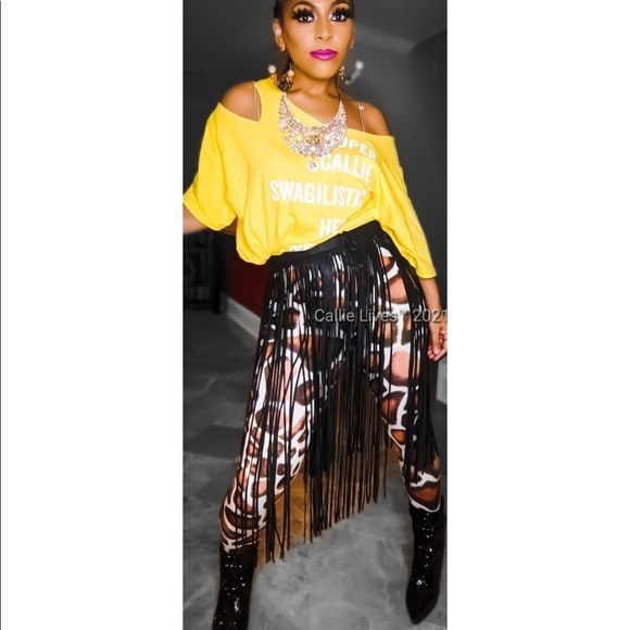 P153) New! Giraffe / Cow Print Fur 3D Illusion Graphic Print Soft Leggings - Picture 3 of 7